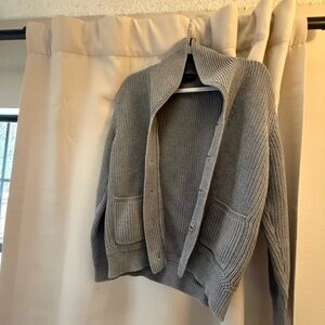 NWOT Thomas Parker Cozy Chunky Knit Cardigan in Light Gray